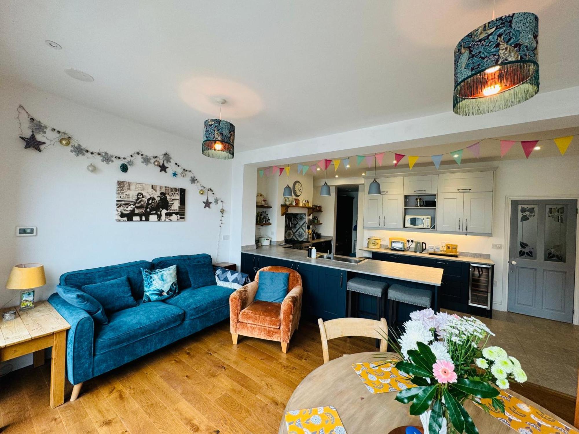 Modern & Vintage Inspired Home In Old Totterdown Bristol Buitenkant foto